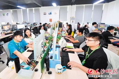 湖南草花互動 六年耕耘，以科技研發驅動營收持續高增長